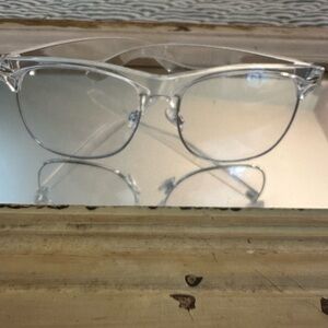 Source Unknown Clear Frame Glasses